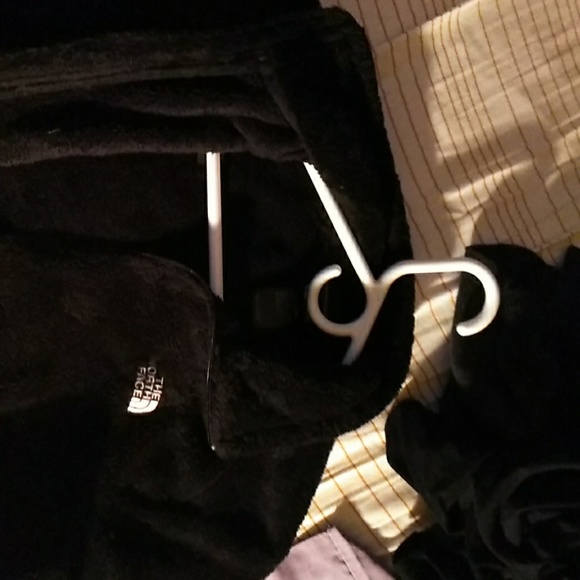 Sweat shirt on - Picture 3 of 3